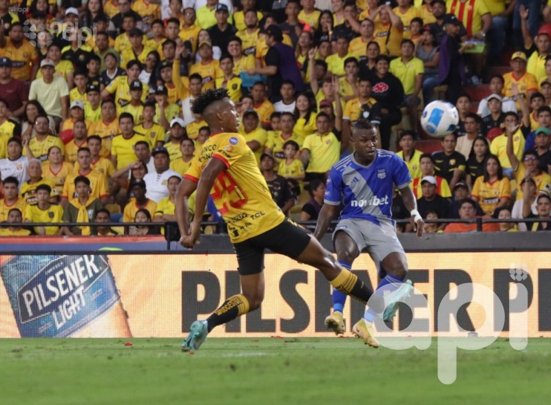 Clásico del Astillero azul y Del Valle celebra