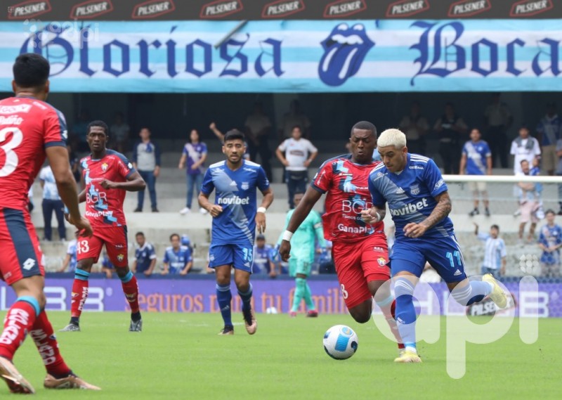 El Nacional gana a domicilio 2-1 a Emelec