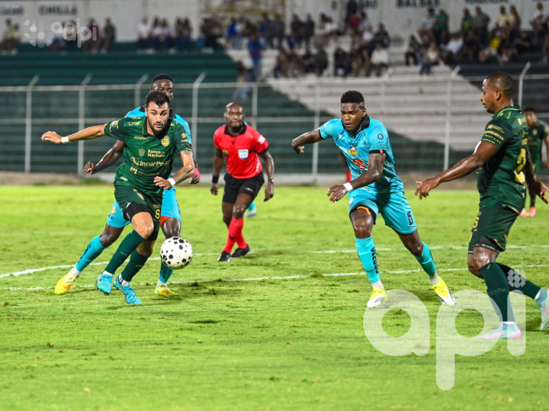 Orense sufre pero gana 2-1 a Libertad