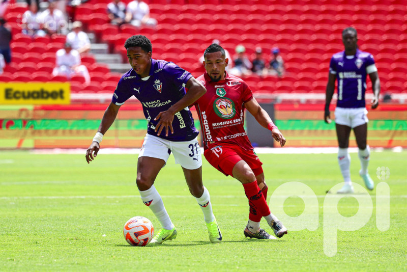 Liga sufre y gana 2-1 a Mushuc Runa