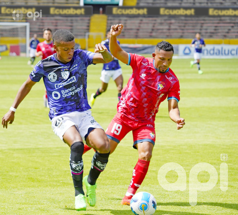 Del Valle lo vira y gana 2-1 a El Nacional