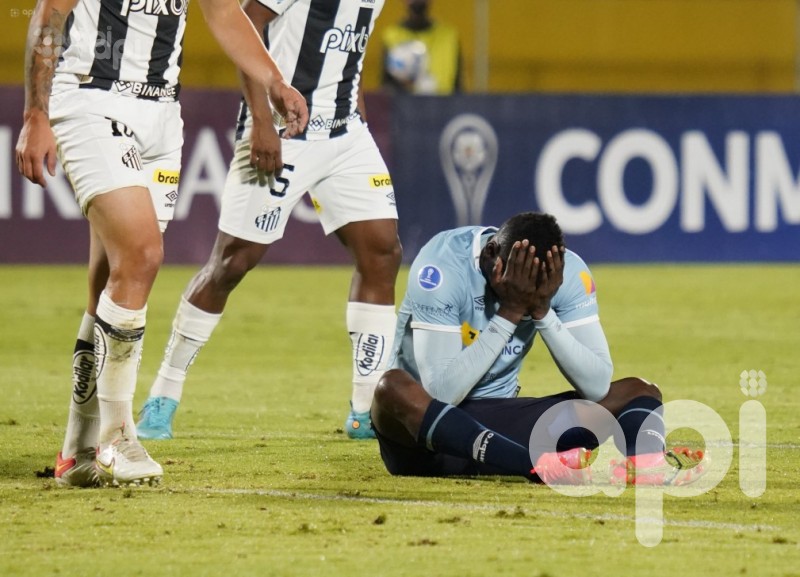 Chatoleí lamenta derrota  en Sudamericana y ahora hace cuentas