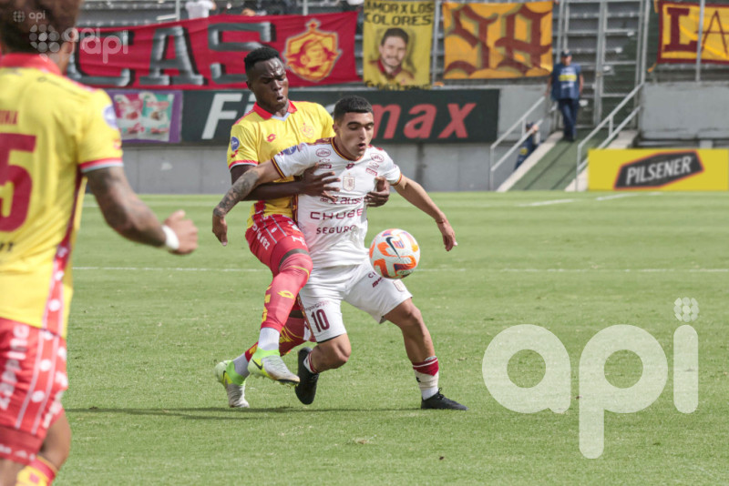 D. Cuenca saca 3-1 ante Aucas en Quito