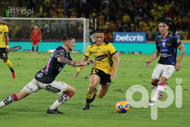 Barcelona juega en Chillogallo con las antenas dirigidas a Chillo Jijón