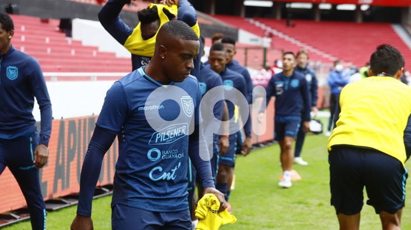 FBL-ELIMINATORIAS-CATAR 2022- ECUADOR - PERU