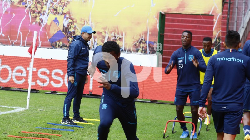 FBL-ELIMINATORIAS-CATAR 2022- ECUADOR - PERU