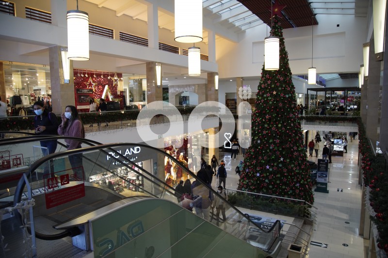 SOI-UIO-CENTRO-COMERCIAL-QUICENTRO-NAVIDAD-COMPRAS