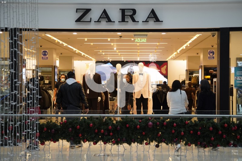 SOI-UIO-CENTRO-COMERCIAL-QUICENTRO-NAVIDAD-COMPRAS