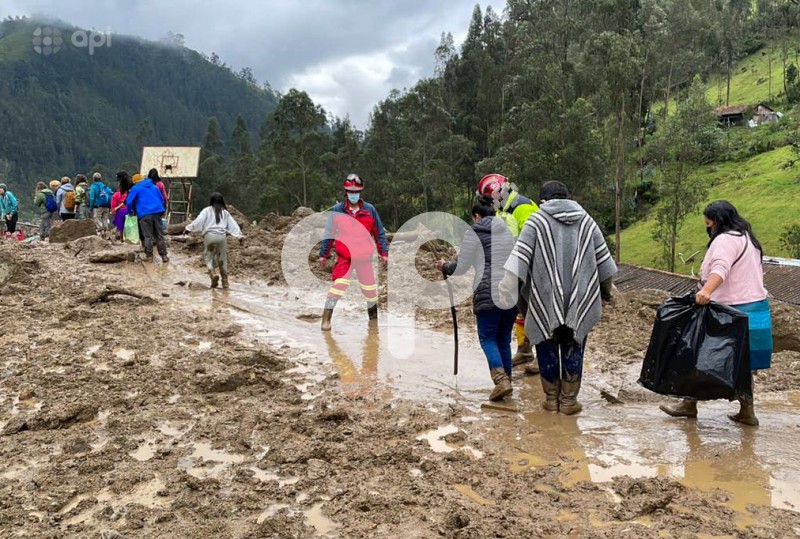 CUE-DESLIZAMIENTO-SAYAUSI