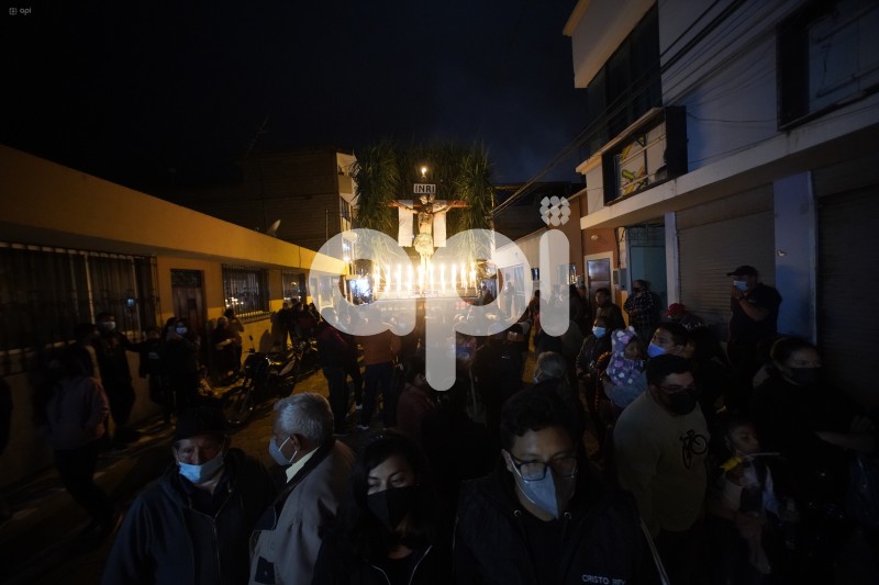 UIO-PROCESION-ANDAS-PUELLARO