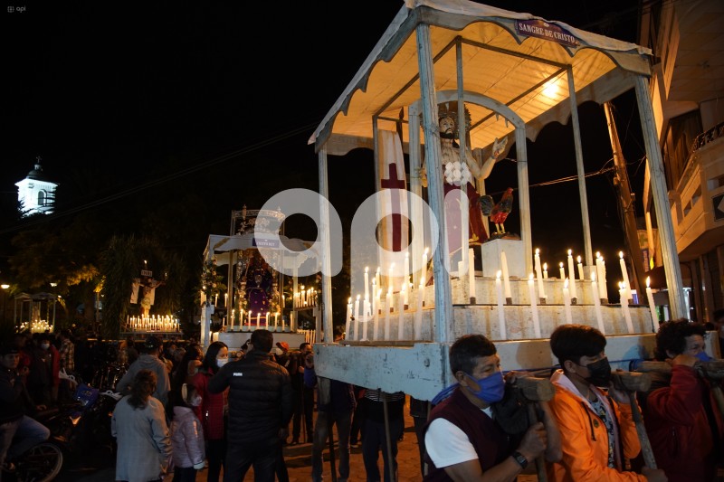 UIO-PROCESION-ANDAS-PUELLARO