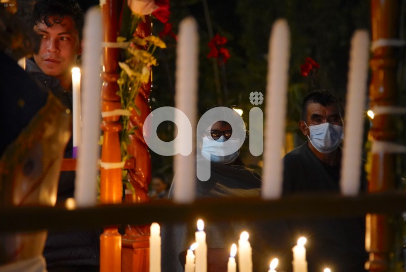 UIO-PROCESION-ANDAS-PUELLARO