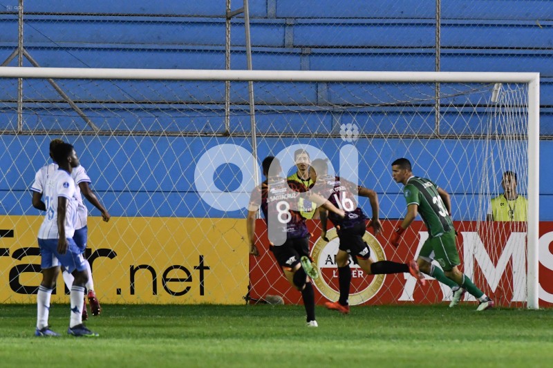 FBL-SUDAMERICANA-9OCT-GUAIRENA