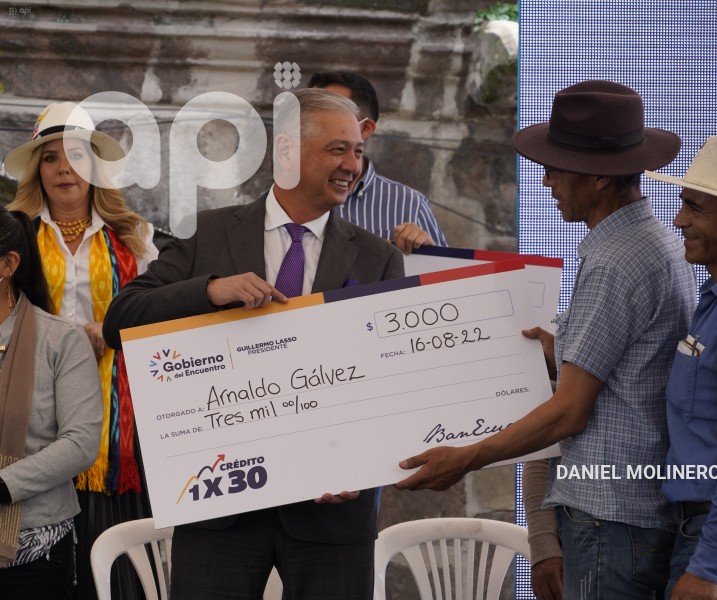 AMPLIACION-CREDITO-1X30