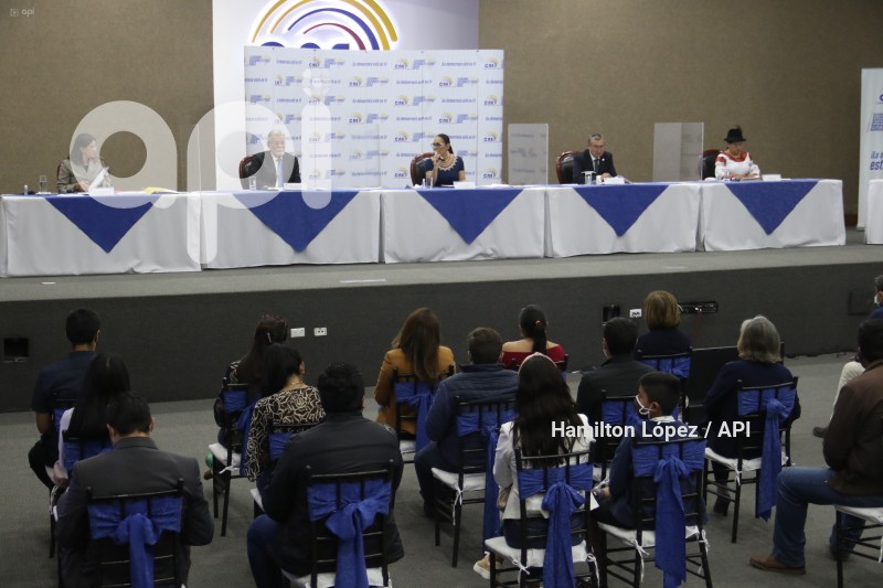 UIO-CONVOCATORIA-ELECCIONES-CNE