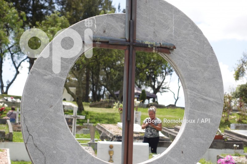 CUENCA-CEMENTERIO-DIFUNTOS