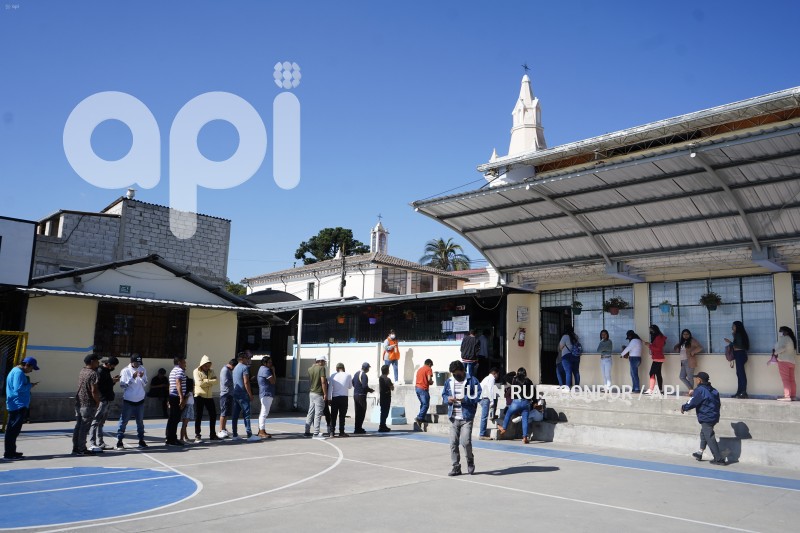 UIO-VOTO-SECCIONALES