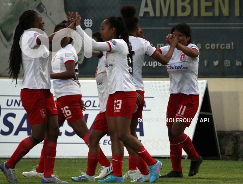 SUPERLIGA-VARNERAS UPS-D IBARRA