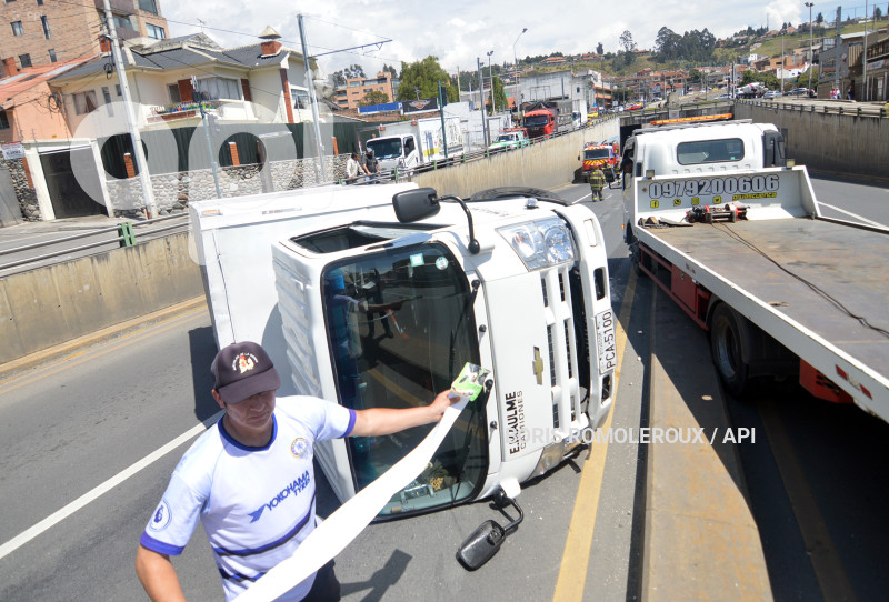 CUENCA-ACCIDENTE VEHICULO PESADO