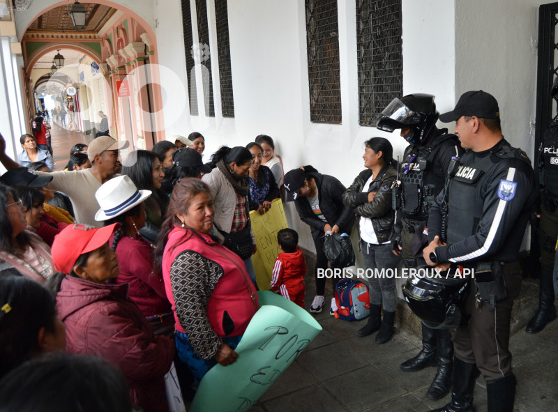 CUENCA-PLANTON-MORADORES VICTORIA TARQUI-QUINGEO