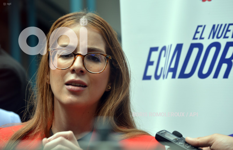 CUENCA-MINISTRA DE LA MUJER-ARIANA TANCA MACCHIAVELLO