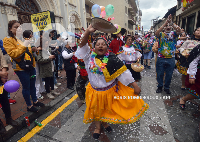 CUENCA-DESFILE CARNAVAL-2024