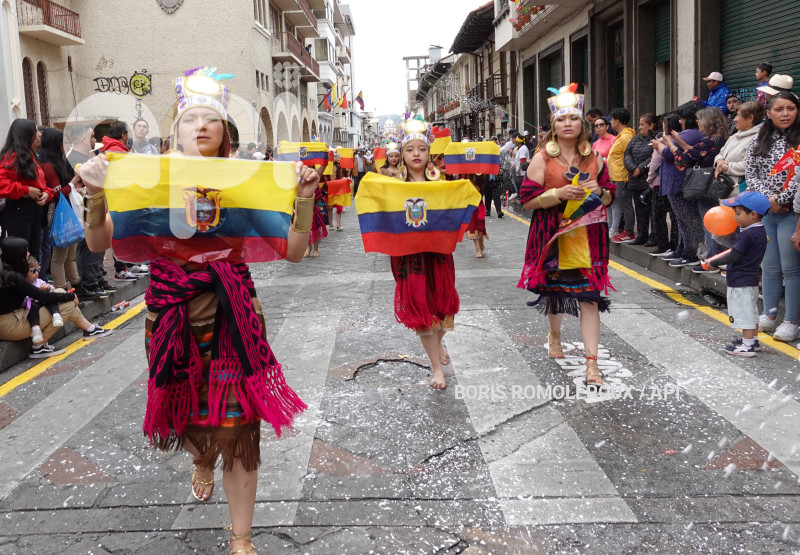 CUENCA-DESFILE CARNAVAL-2024