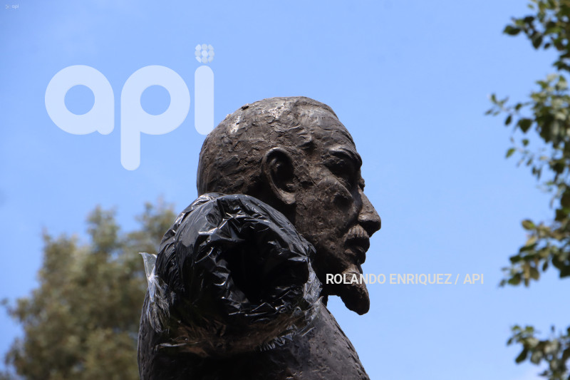 VANDALIZARON-MONUMENTO-ELOY -ALFARO