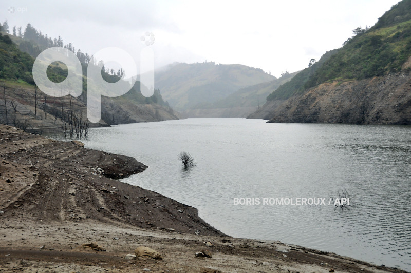 CUENCA-CENTRAL HIDROELECTRICA-MAZAR
