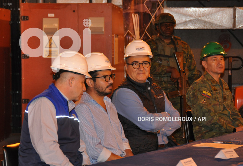 CUENCA-CENTRAL HIDROELECTRICA-MAZAR