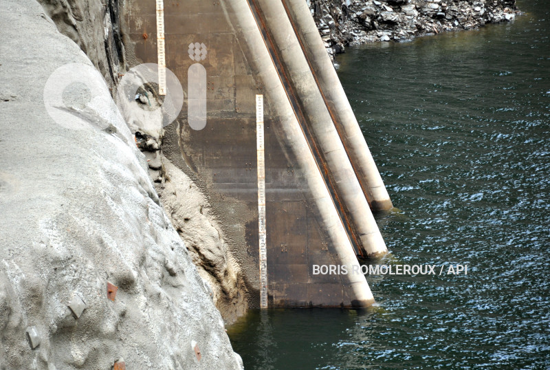 CUENCA-CENTRAL HIDROELECTRICA-MAZAR