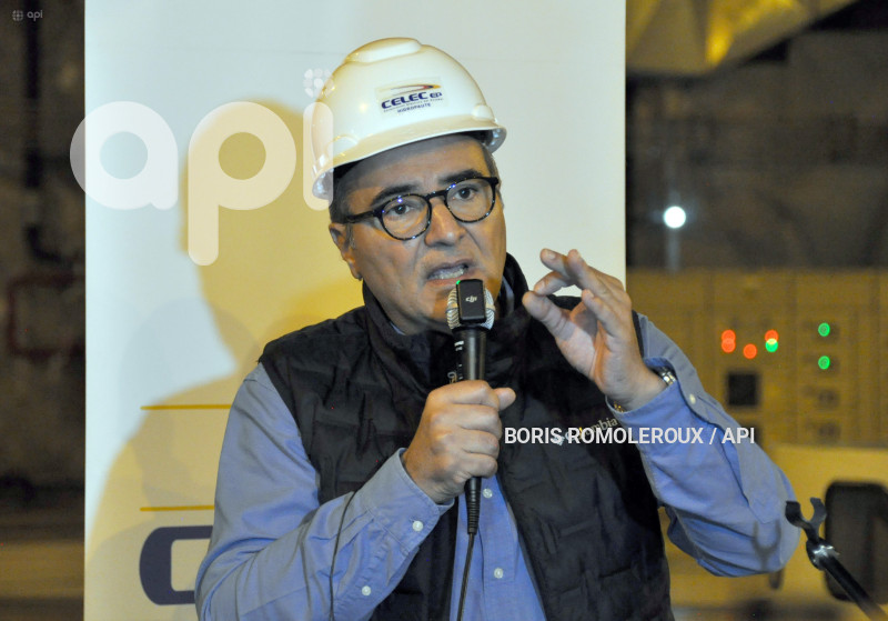 CUENCA-CENTRAL HIDROELECTRICA-MAZAR