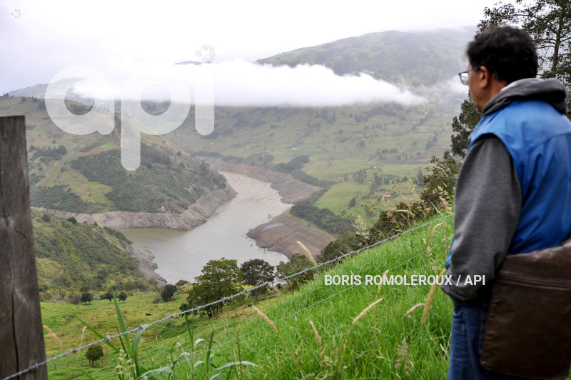 CUENCA-CENTRAL HIDROELECTRICA-MAZAR