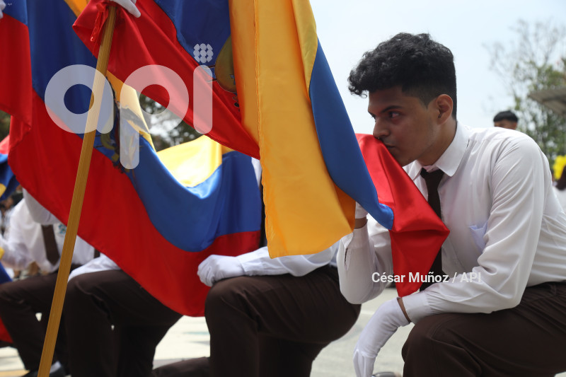 GYE-JURAMENTO BANDERA