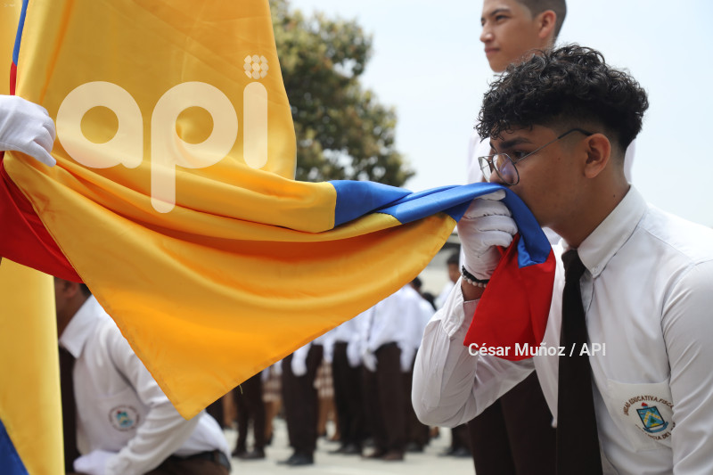 GYE-JURAMENTO BANDERA