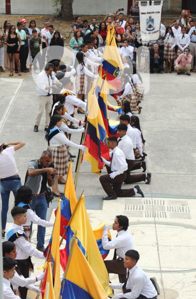 GYE-JURAMENTO BANDERA