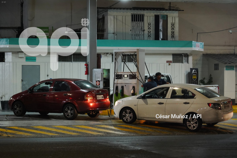 GYE-GASOLINERAS SIN ECO NI DIESEL