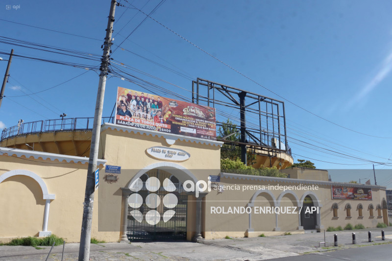 PLAZA DE TOROS QUITO