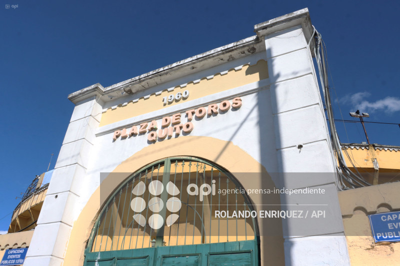 PLAZA DE TOROS QUITO