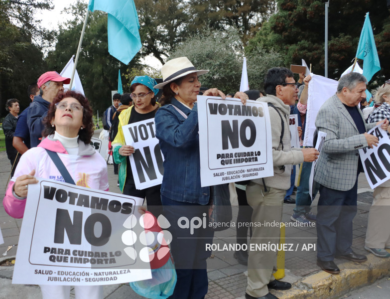 MARCHA ORGANIZACIONES SOCIALES POR EL NO