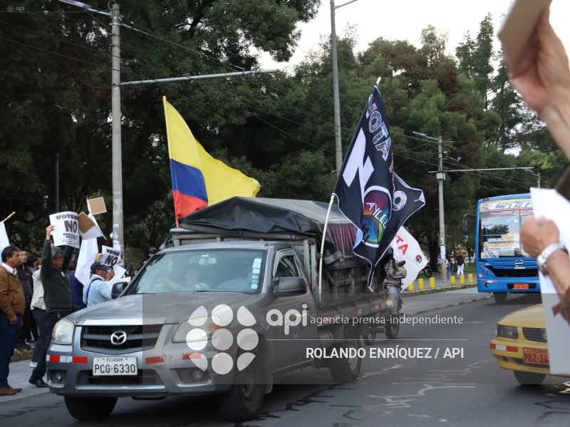 MARCHA ORGANIZACIONES SOCIALES POR EL NO