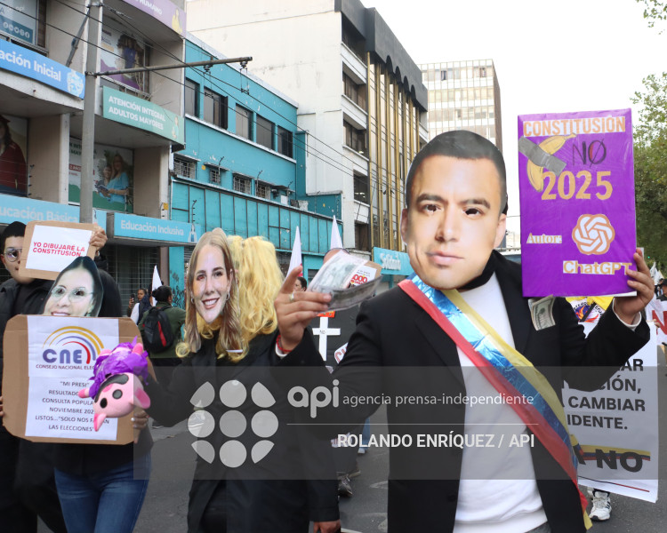 MARCHA ORGANIZACIONES SOCIALES POR EL NO