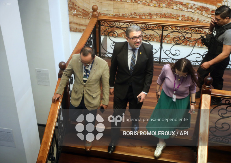 CUENCA-XAVIER BERMUDEZ-GOBERNADOR AZUAY