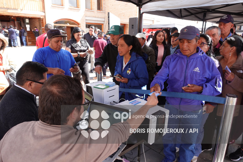 CUENCA-LANZAMIENTO TARJETA MUNICIPAL-SALUD