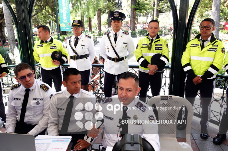 CUENCA-AGENTES TRANSITO