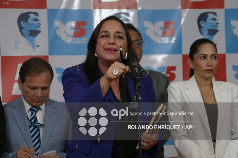 RUEDA DE PRENSA DE REVOLUCION CIUDADANA