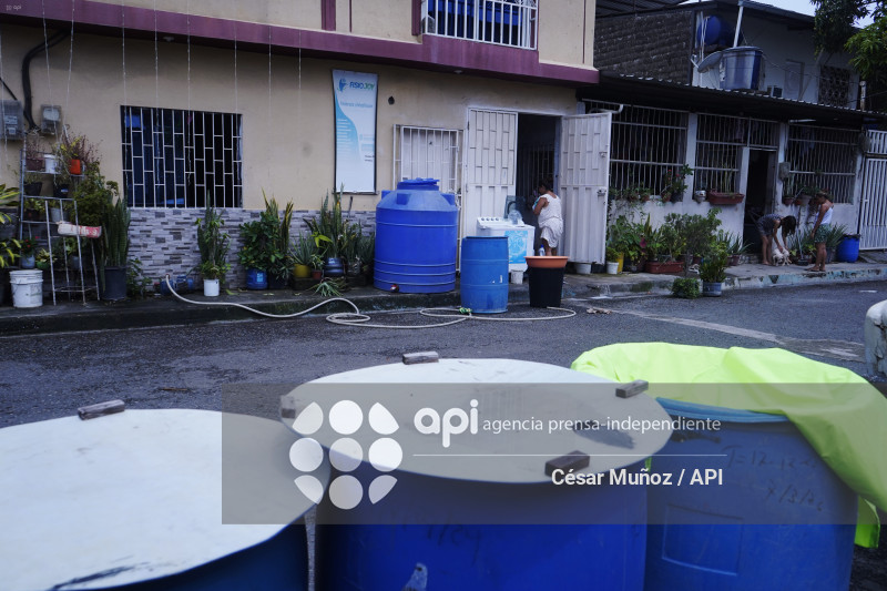 GYE-ESCASEZ AGUA DURAN