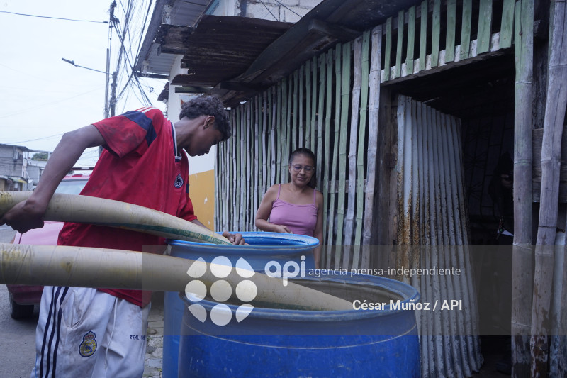 GYE-ESCASEZ AGUA DURAN