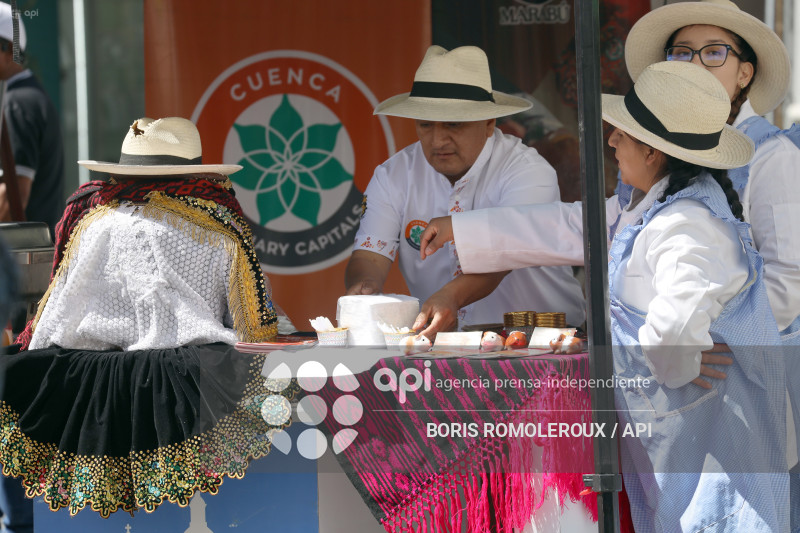 CUENCA-LANZAMIENTO AGENDA DE FIESTAS DE FUNDACION