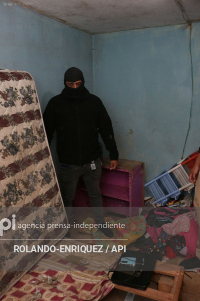 POLICIA OPERATIVOS SEGURIDAD COMITE DEL PUEBLO